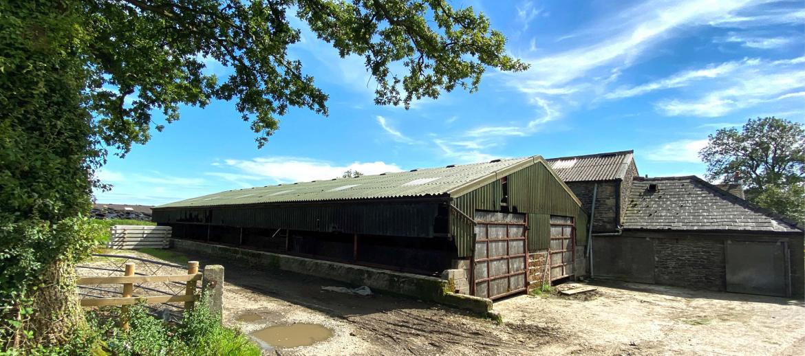 Farm buildings for sale