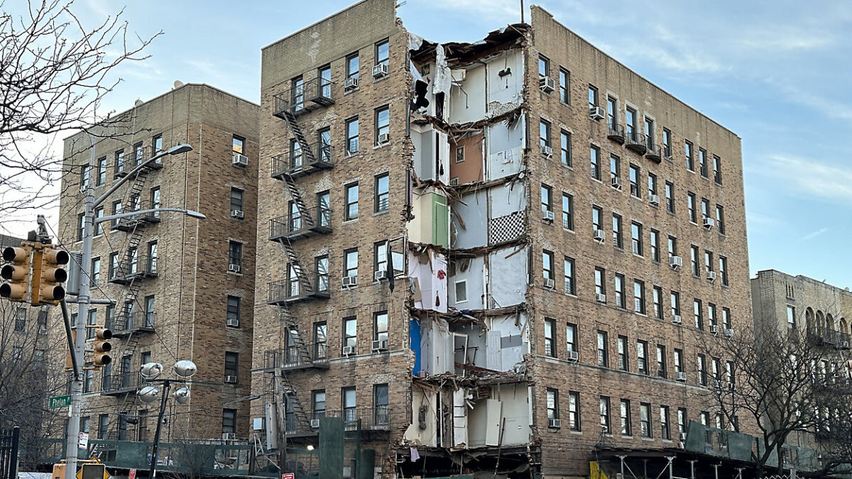 building collapse bronx