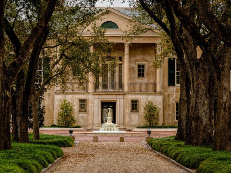 new orleans mansions