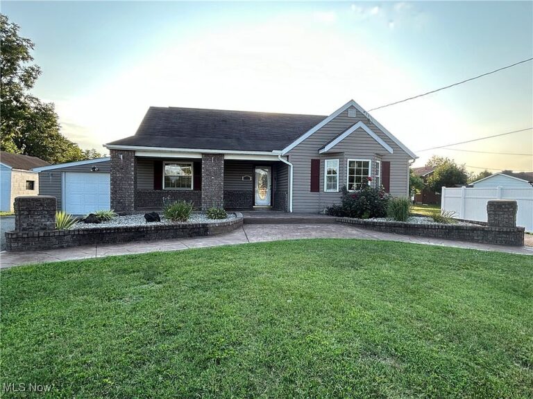 Homes for Sale in Belpre, Ohio
