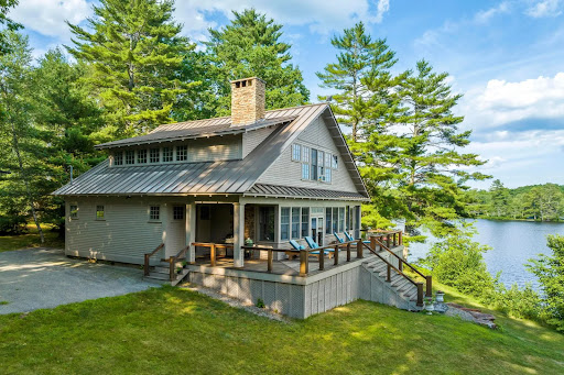 lake houses for sale near me